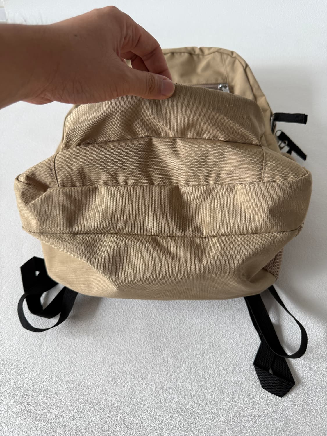 잔스포츠(JANSPORT) 베이지 백팩 상품이미지4