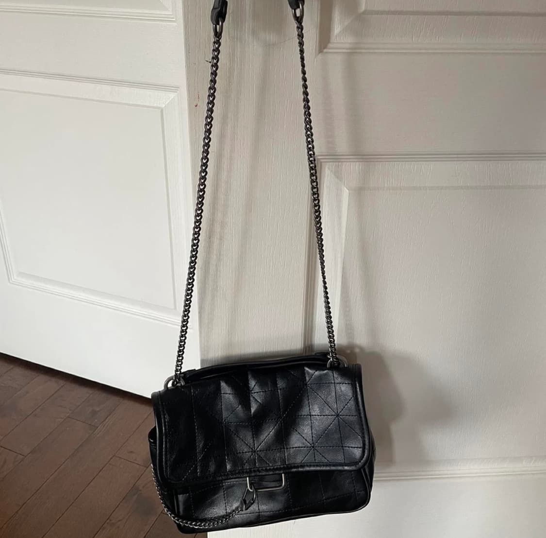 Zara 블랙 숄더백 상품이미지2