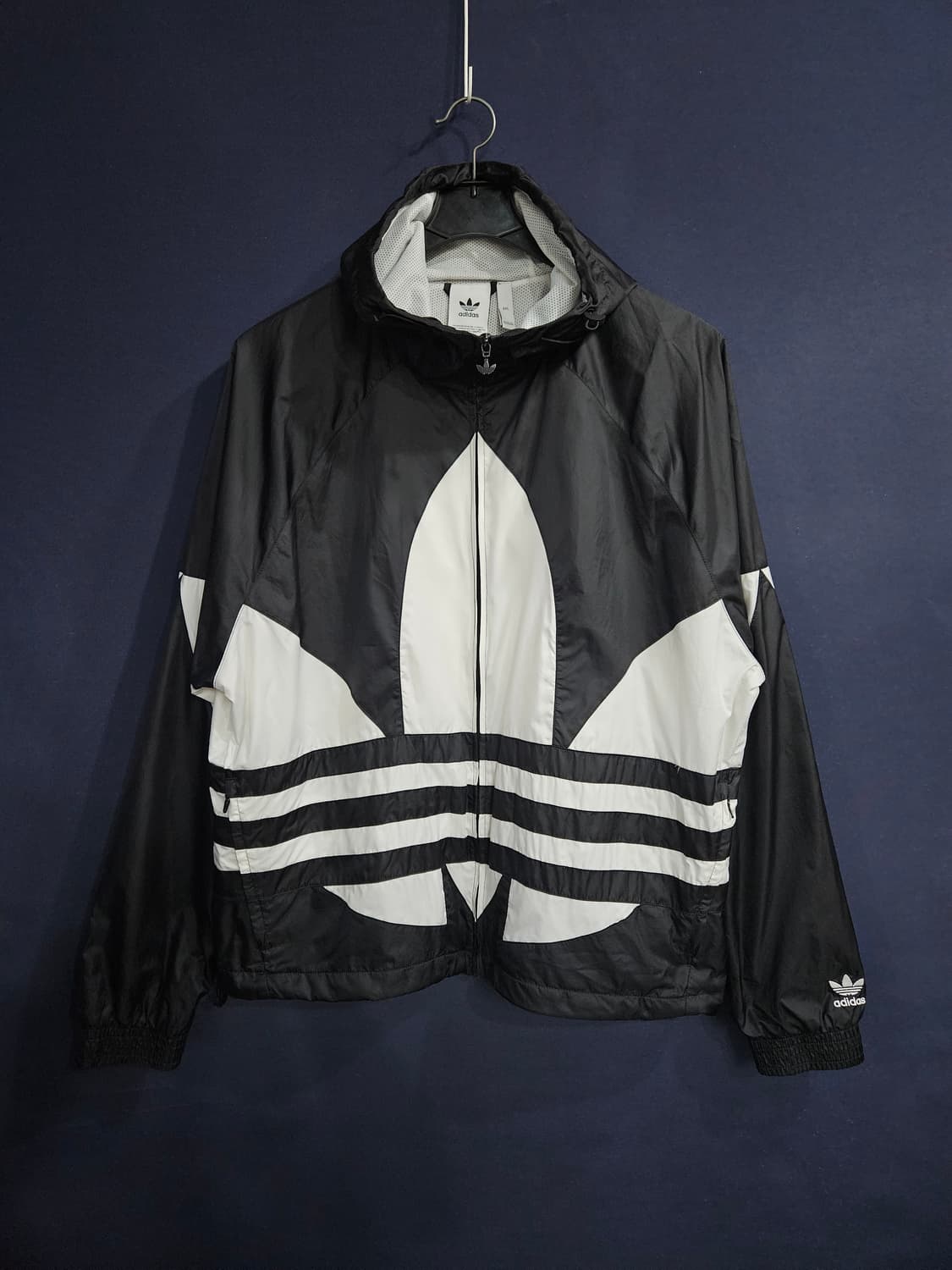 아디다스 빅 트레포일 윈드브레이커 블랙 남성 120 바람막이 후드집업  상품이미지1
