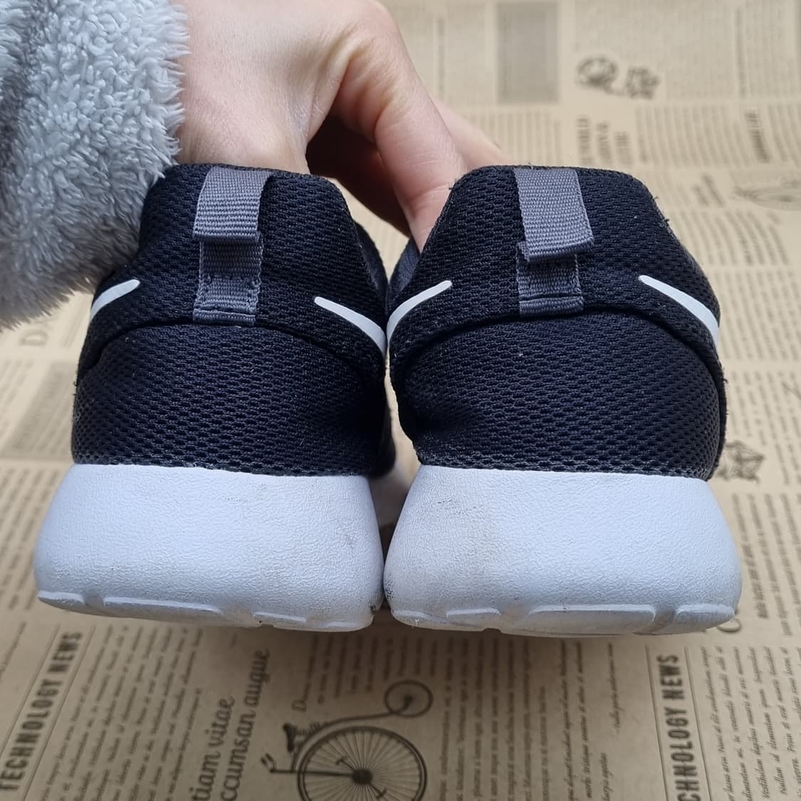 나이키 로위런 여성운동화230 상품이미지4