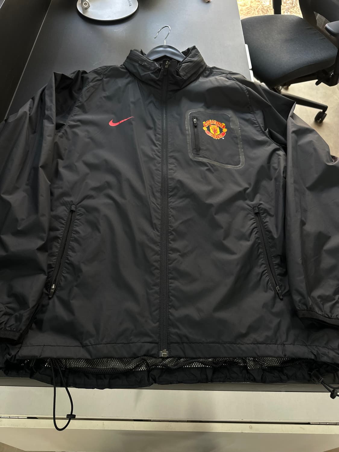 나이키 맨체스터 유나이티드 윈드브레이커 자켓 상품이미지6