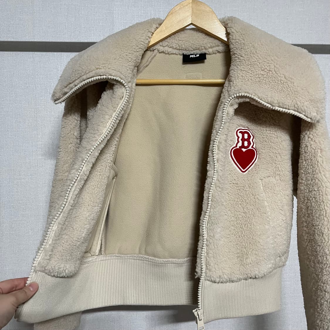 MLB 보스턴 하트 뽀글이 자켓 XS 상품이미지7