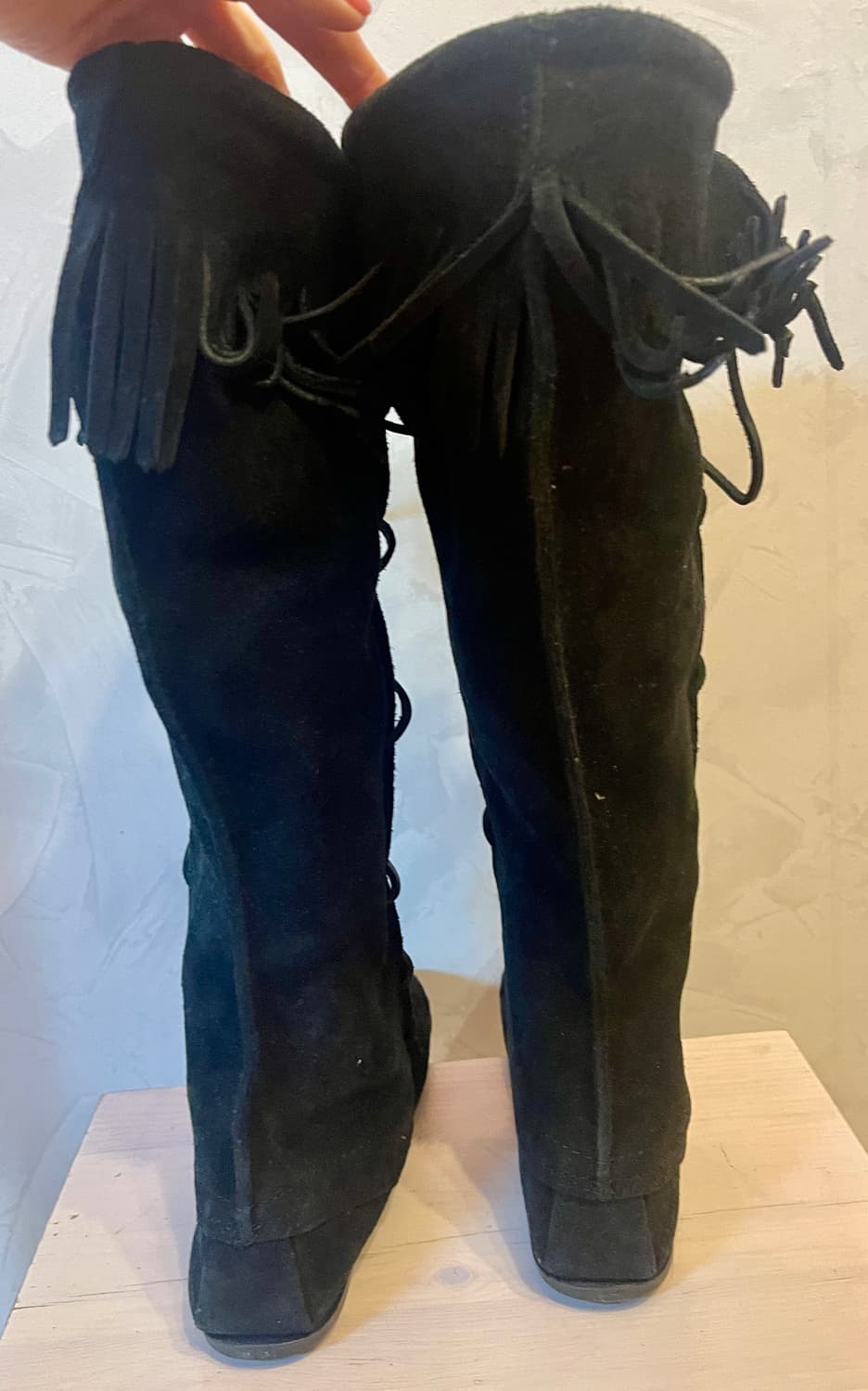 미네통카 Minnetonka프론트 레이스 니 하이 부츠 블랙 230 상품이미지2