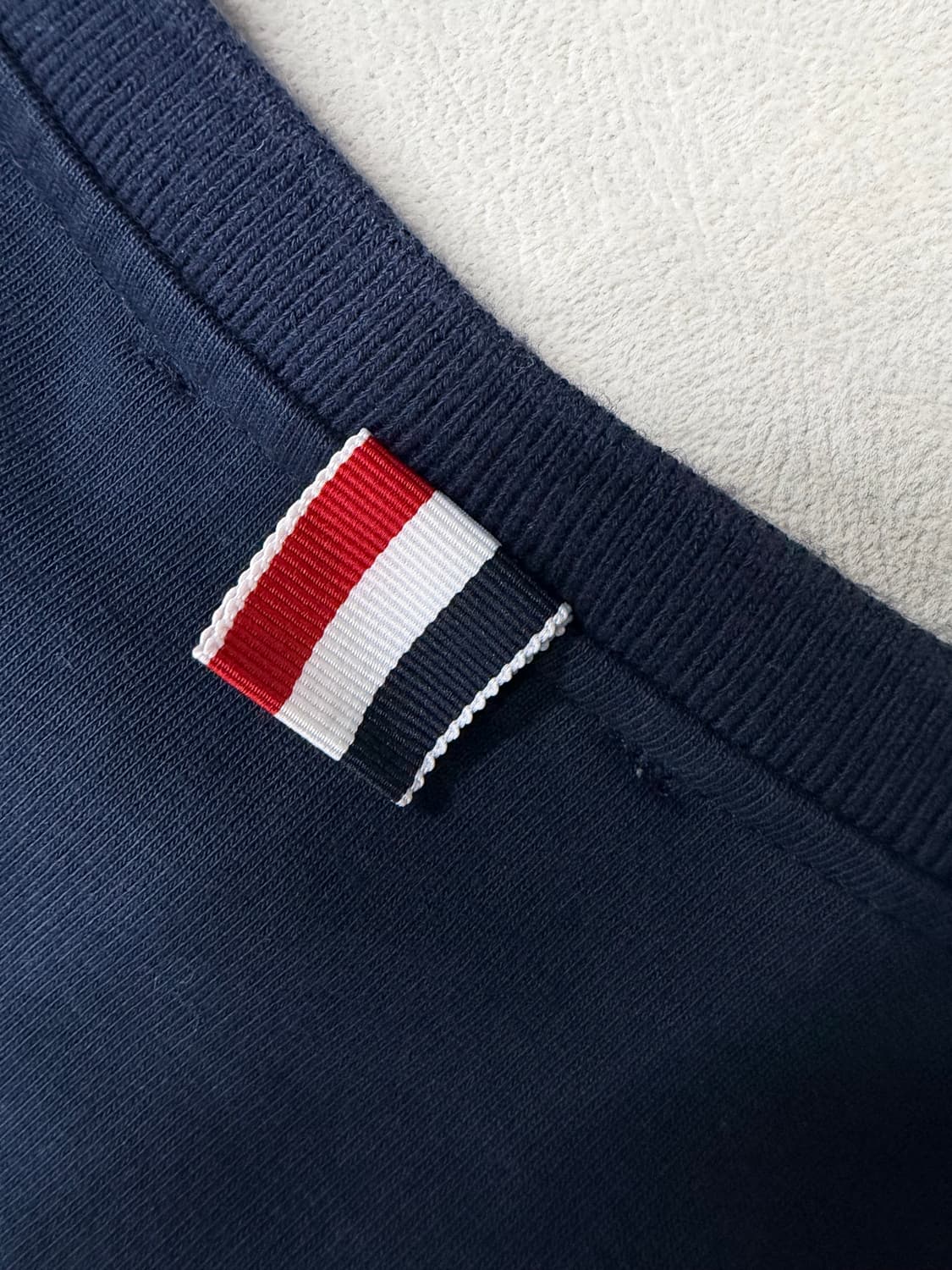 남성 톰브라운 반팔 상품이미지3