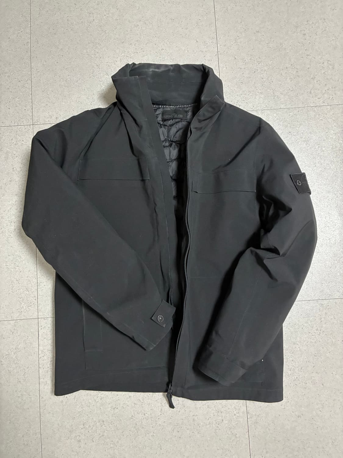 [M] 스톤아일랜드 고스트피스 탱크쉴드 패딩 상품이미지1