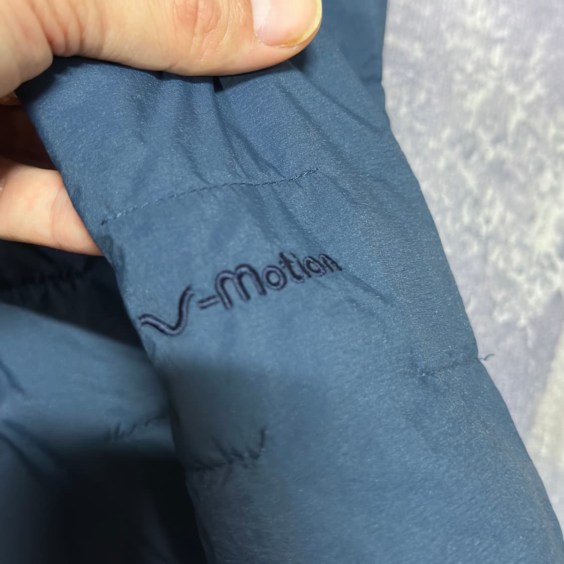 노페 브이모션 경량패딩 XL 상품이미지5