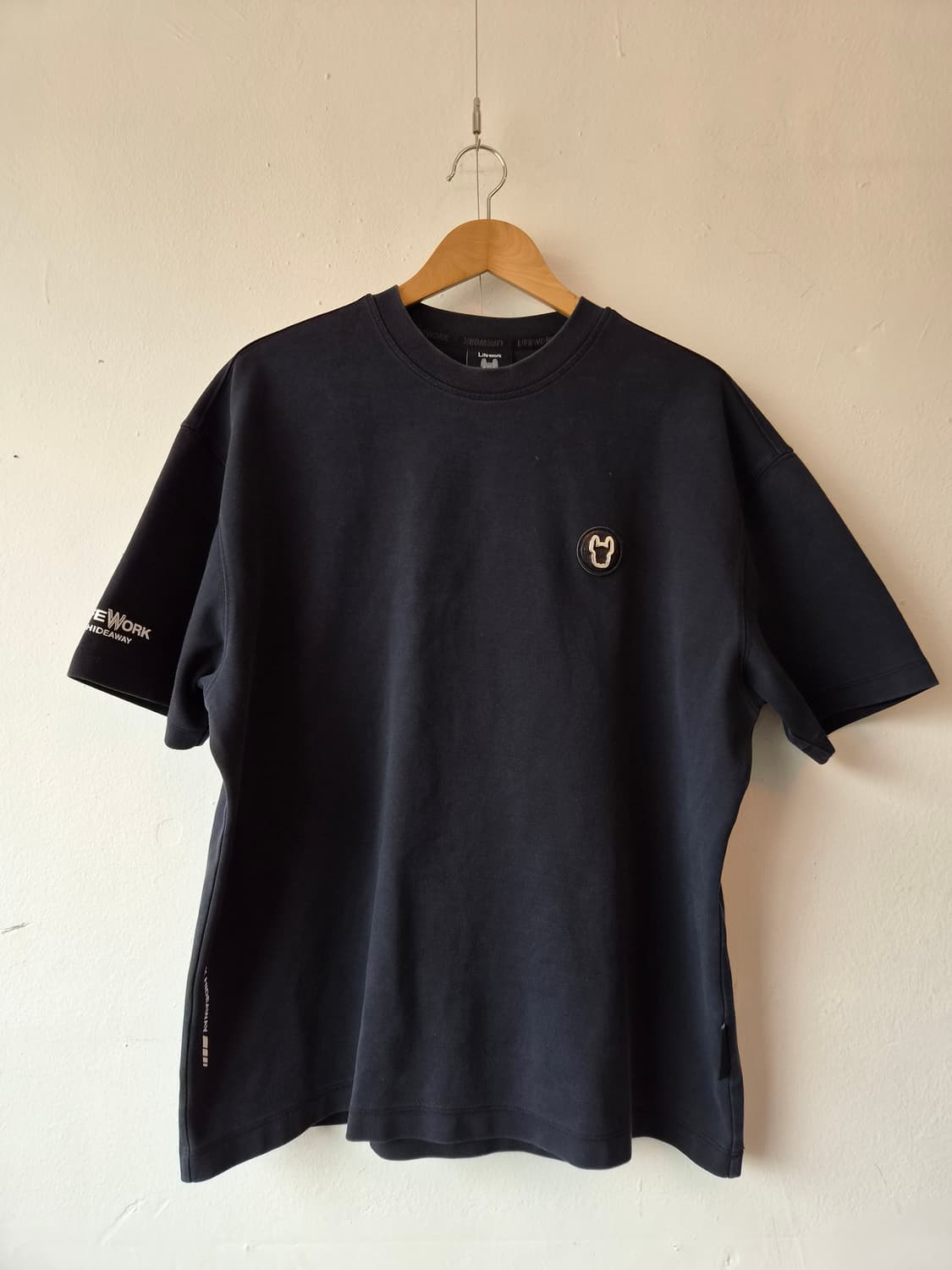 라이프워크 남성 블랙라운드반팔티셔츠 L사이즈 상품이미지2