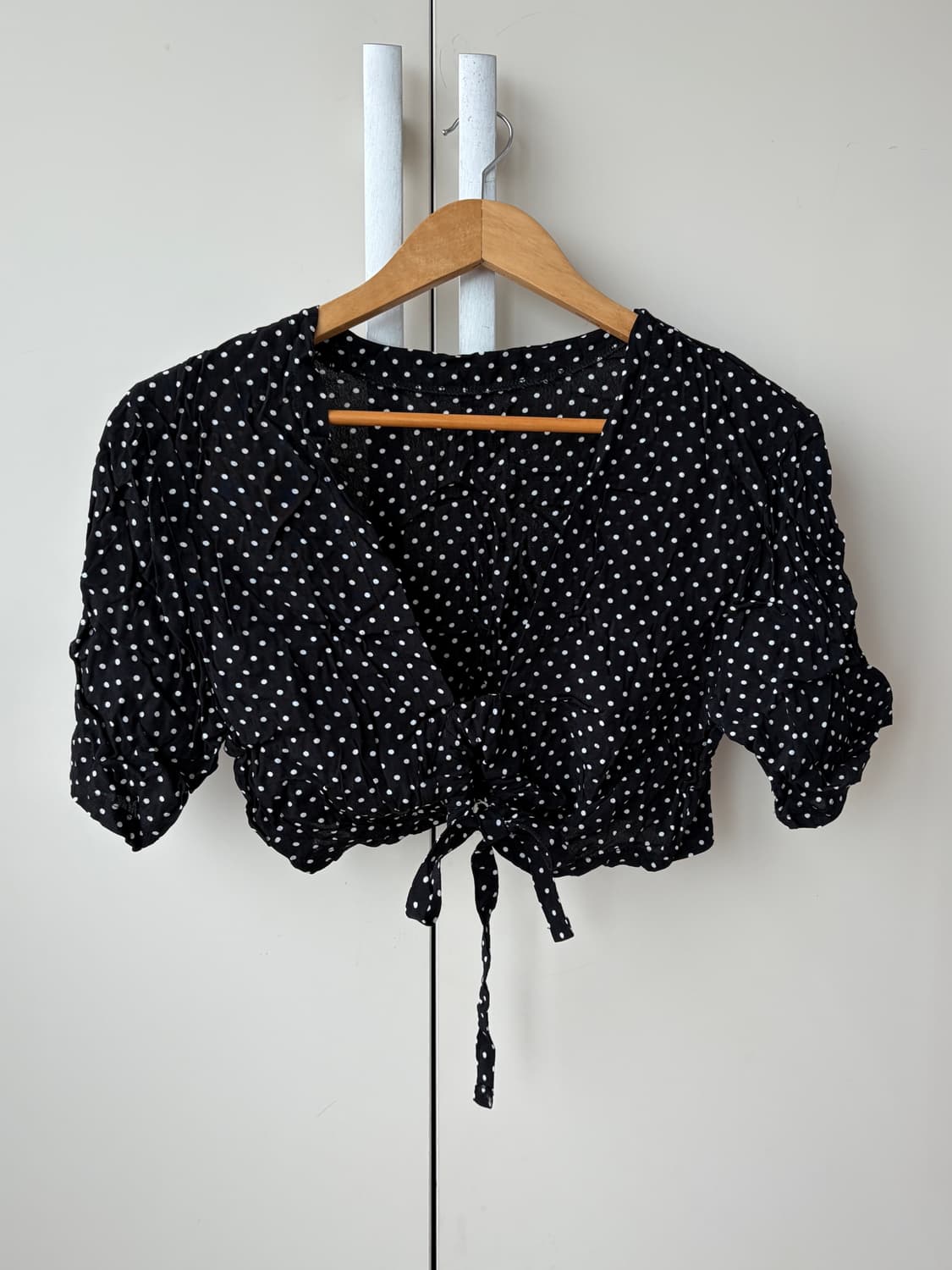 도트 크롭 쉬폰 가디건 상품이미지1