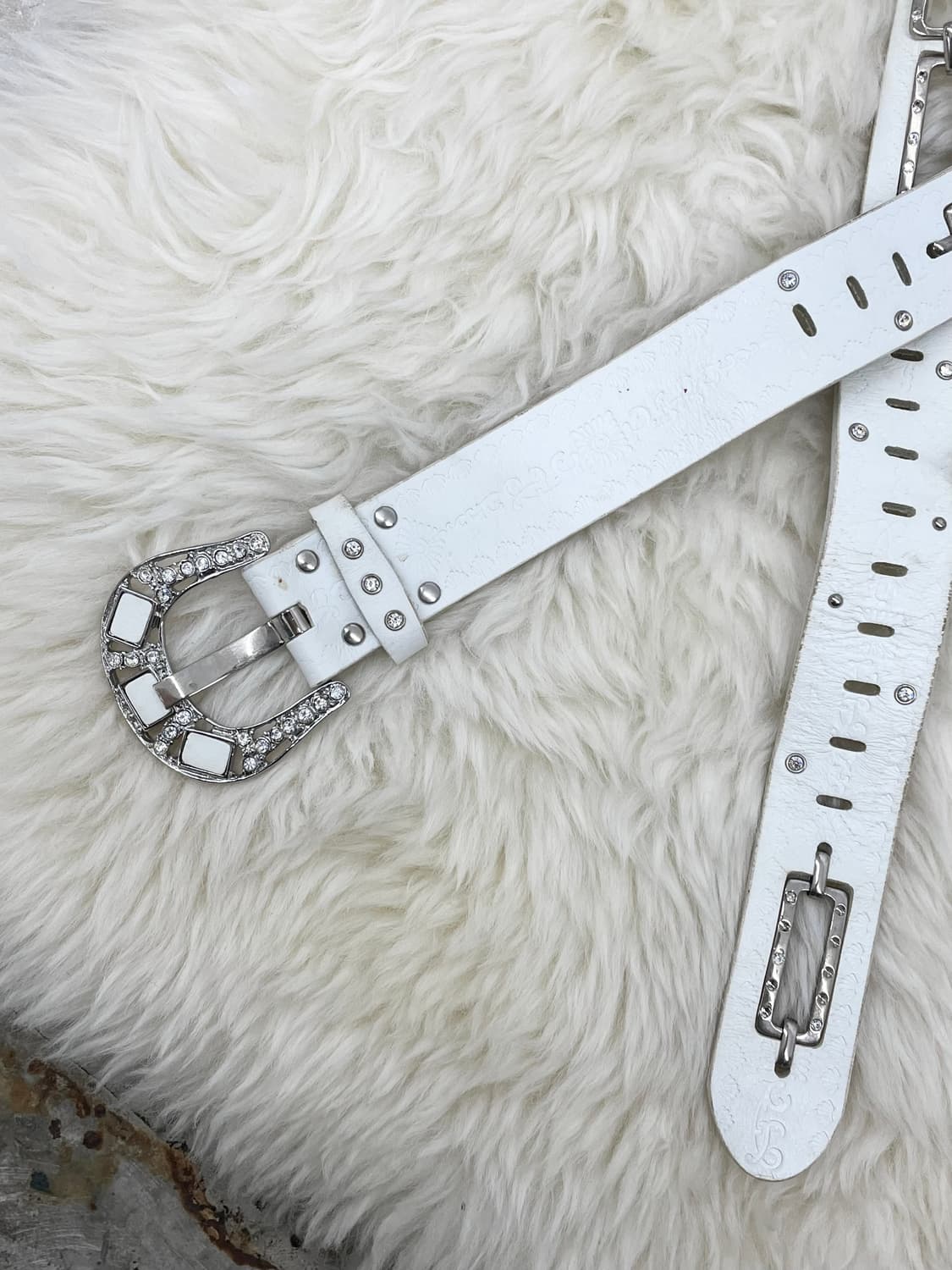 리얼레더 화이트 웨스턴 큐빅 버클 벨트 상품이미지6