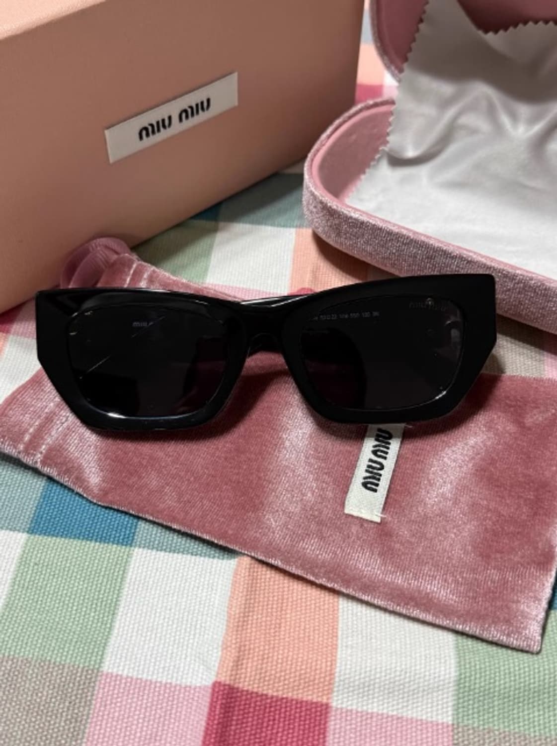 미우미우 선글라스 남녀공용 사이즈 상품이미지1