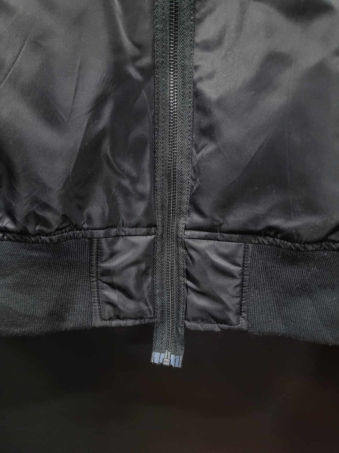 GU X UNDERCOVER 언더커버 MA-1 항공점퍼  상품이미지3