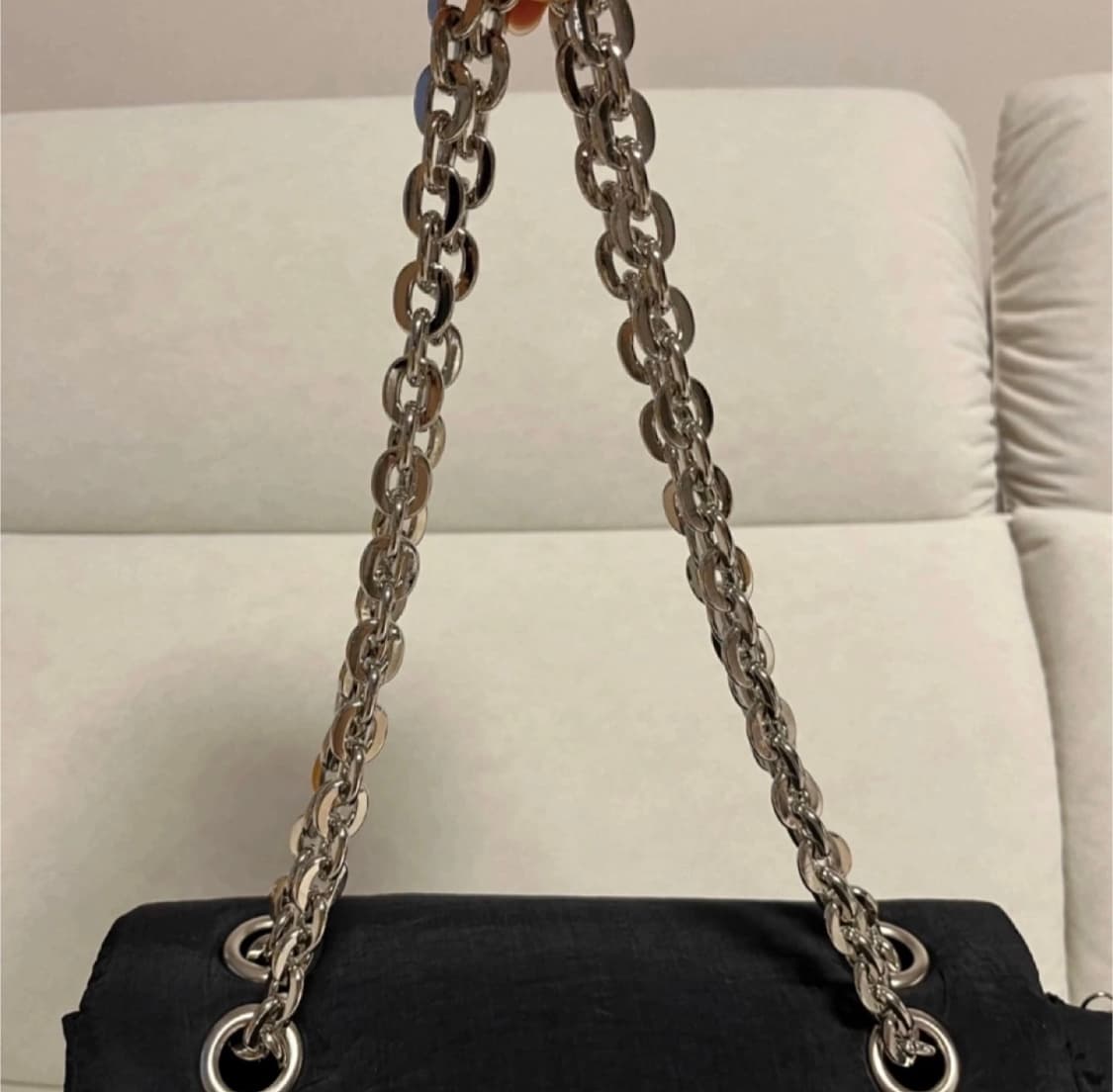 켈리인서울 켈리즈 패딩백 숄더백 체인백 블랙 상품이미지3