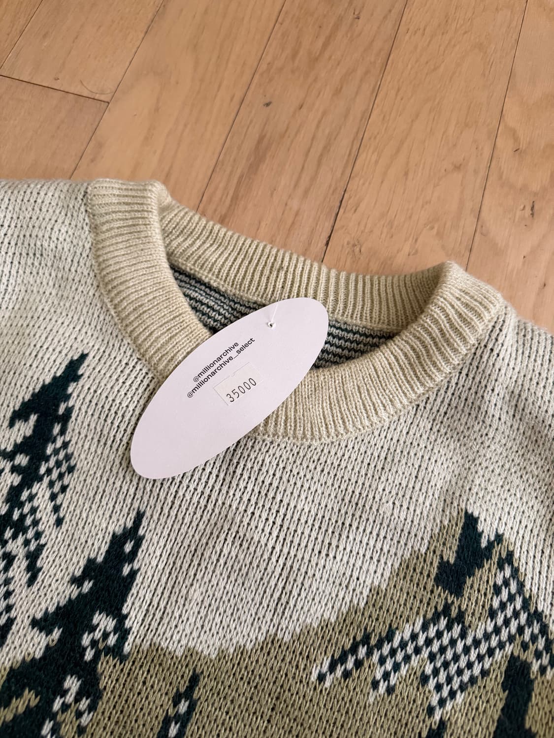 [미착용] 귀여운 빈티지 자수 니트 - 정가 35,000원 상품이미지3