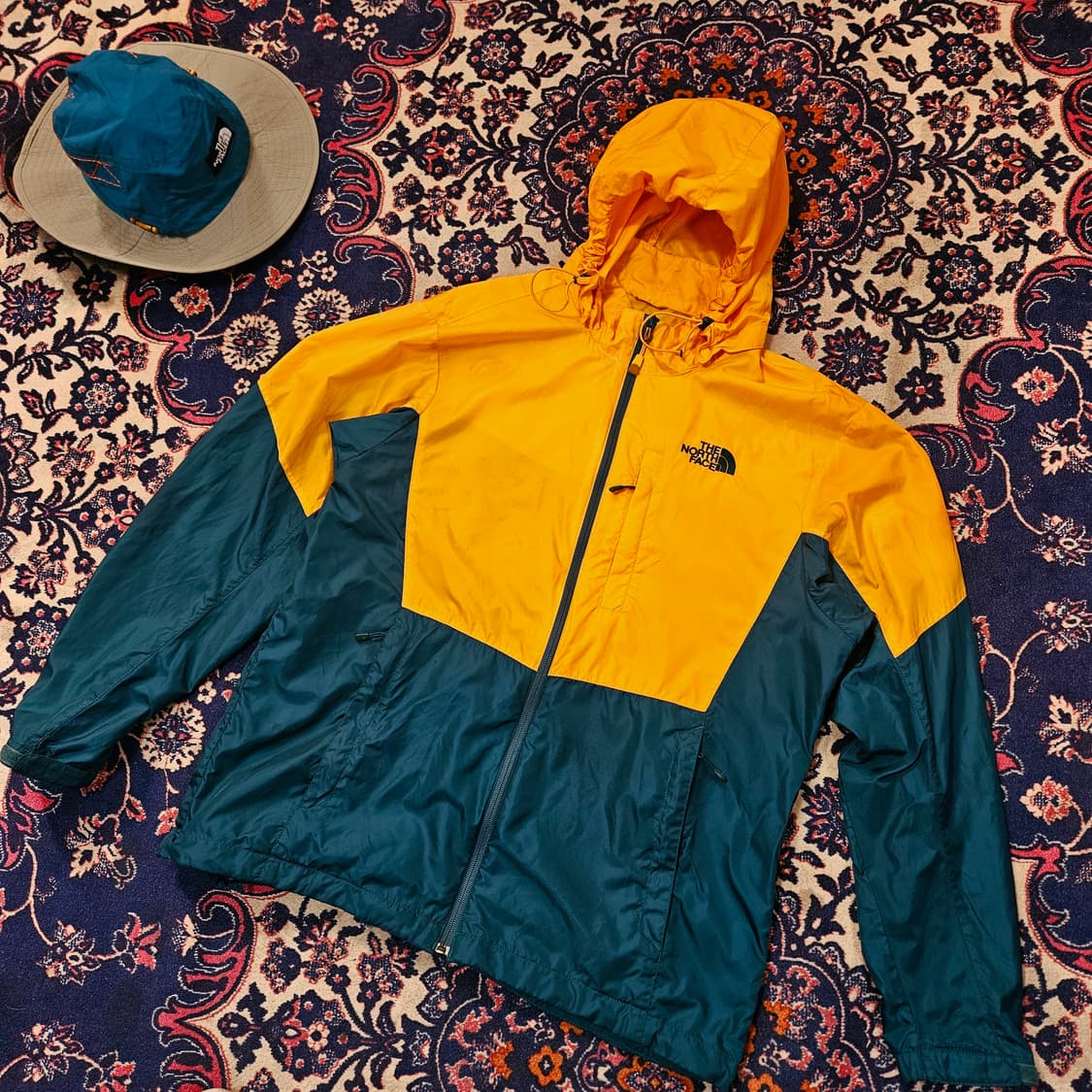 노스페이스 빈티지 컬러블럭 경량 바람막이 자켓 상품이미지1