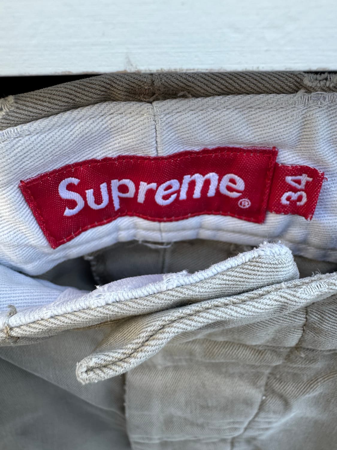 슈프림 치노팬츠 베이지 상품이미지3