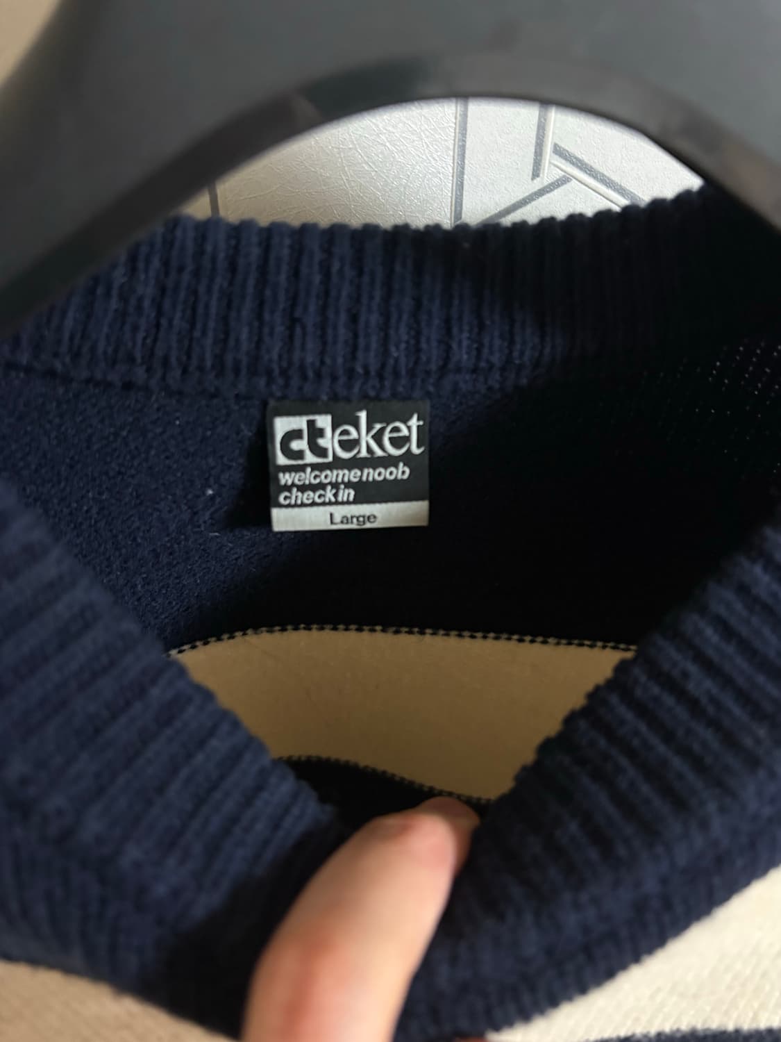 테켓 니트 상품이미지2