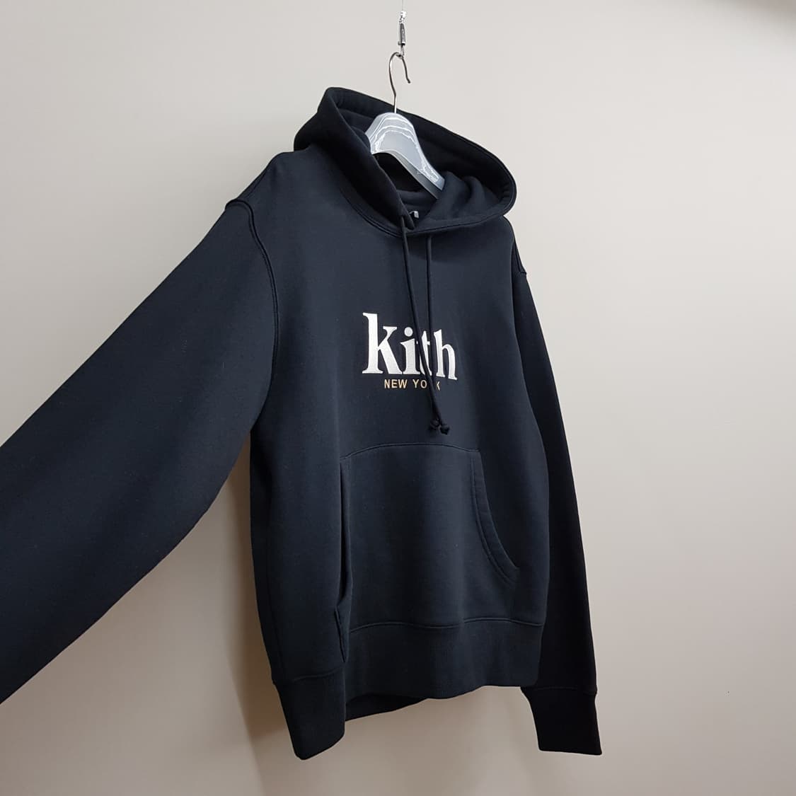 키스(KITH) 2024 뉴욕 로고 약기모 후드티 블랙 M사이즈 상품이미지4