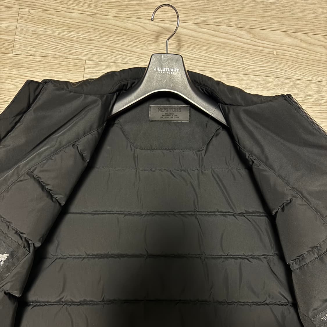 질스튜어트뉴욕 구스 다운 블루종 블랙 상품이미지2