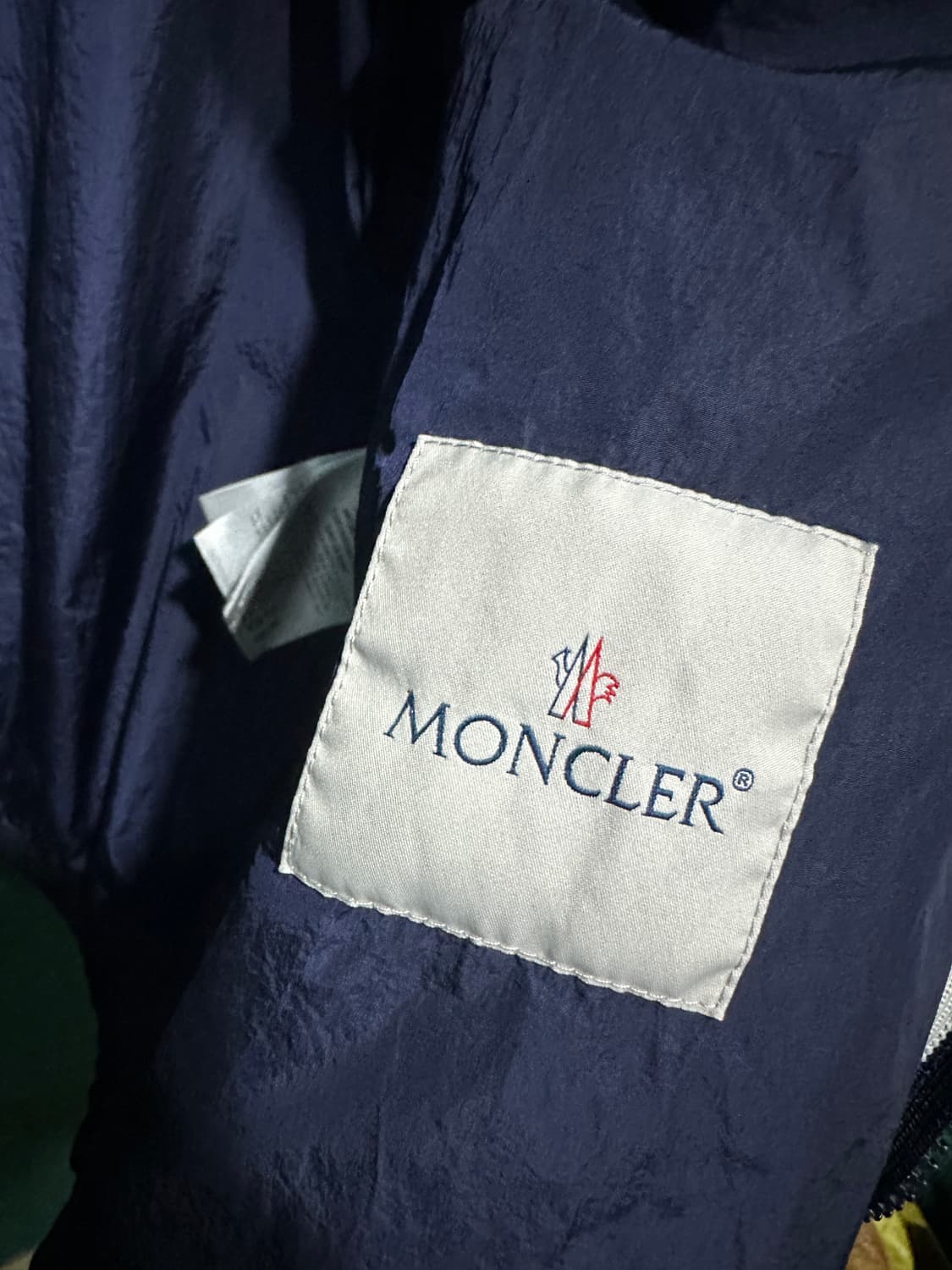 몽클레어 나일론 바람막이 3사이즈 상품이미지5