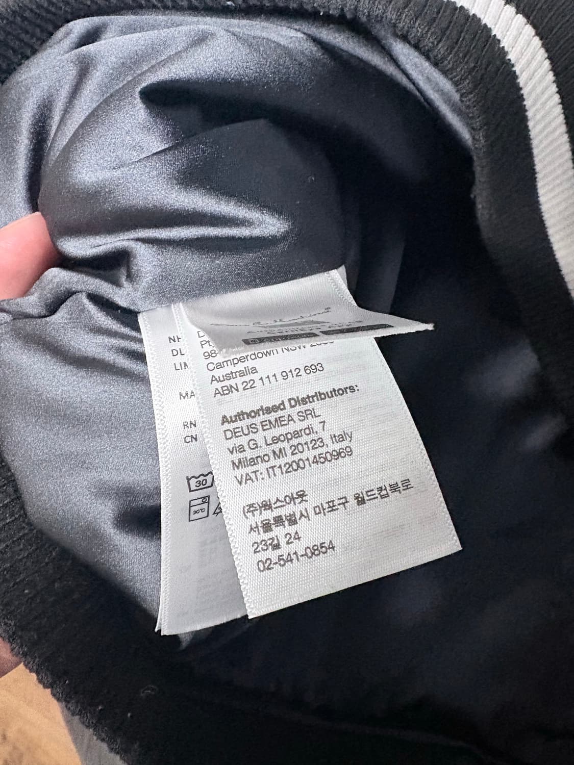 데우스 엑스 마키나 리미널 봄버자켓 상품이미지4