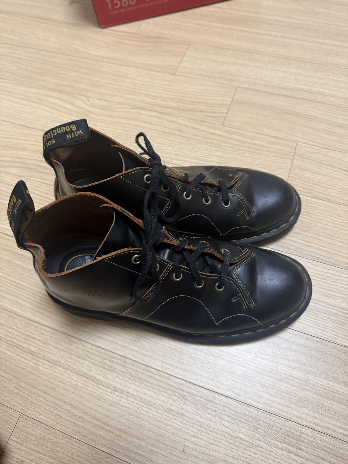 Uk9,280) 119,000원 닥터마틴 블랙 처치 스무스 몽키 부츠 상품이미지2