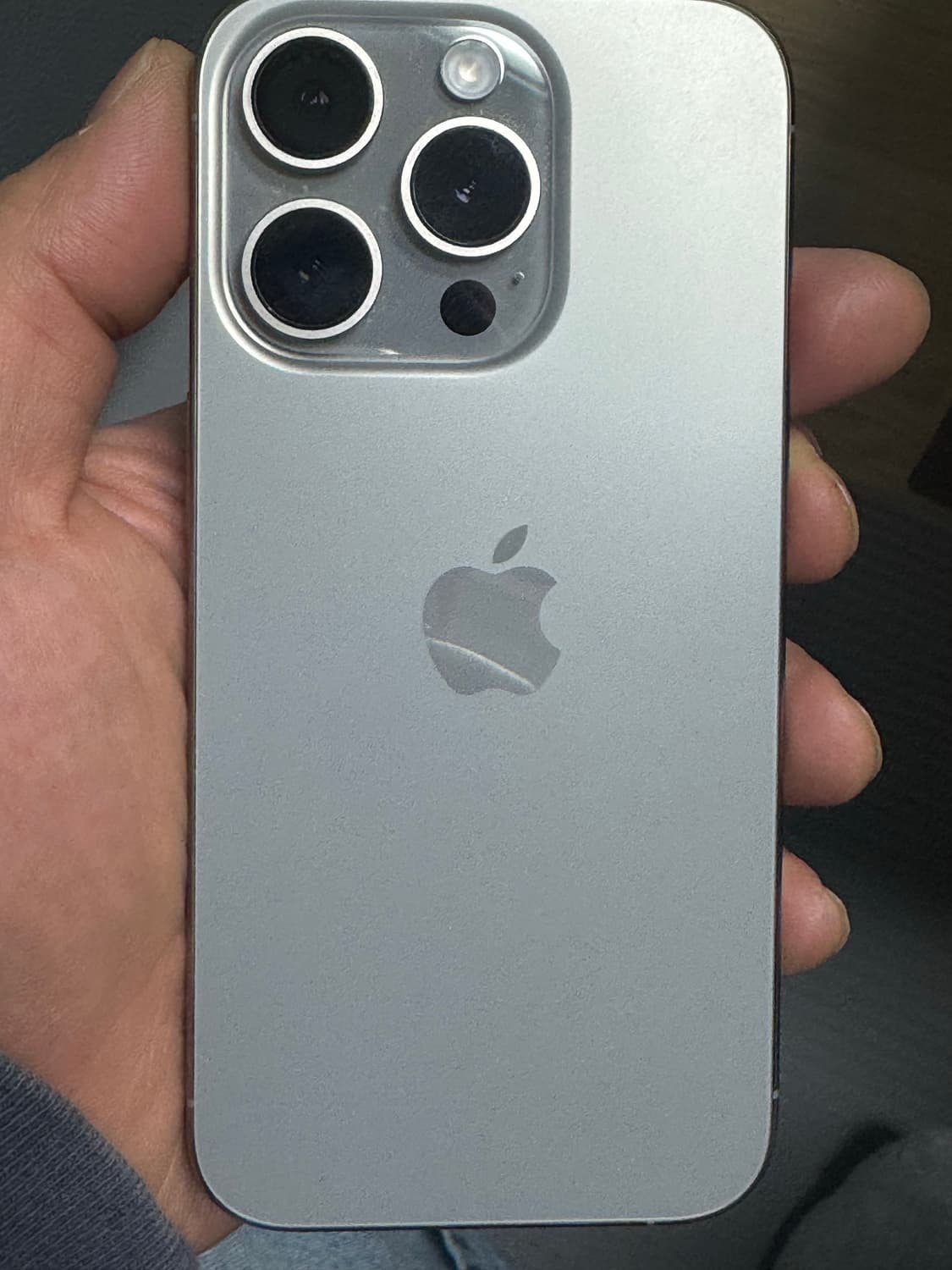 아이폰 15 프로 128GB  내추럴 티타늄/실버 상품이미지6