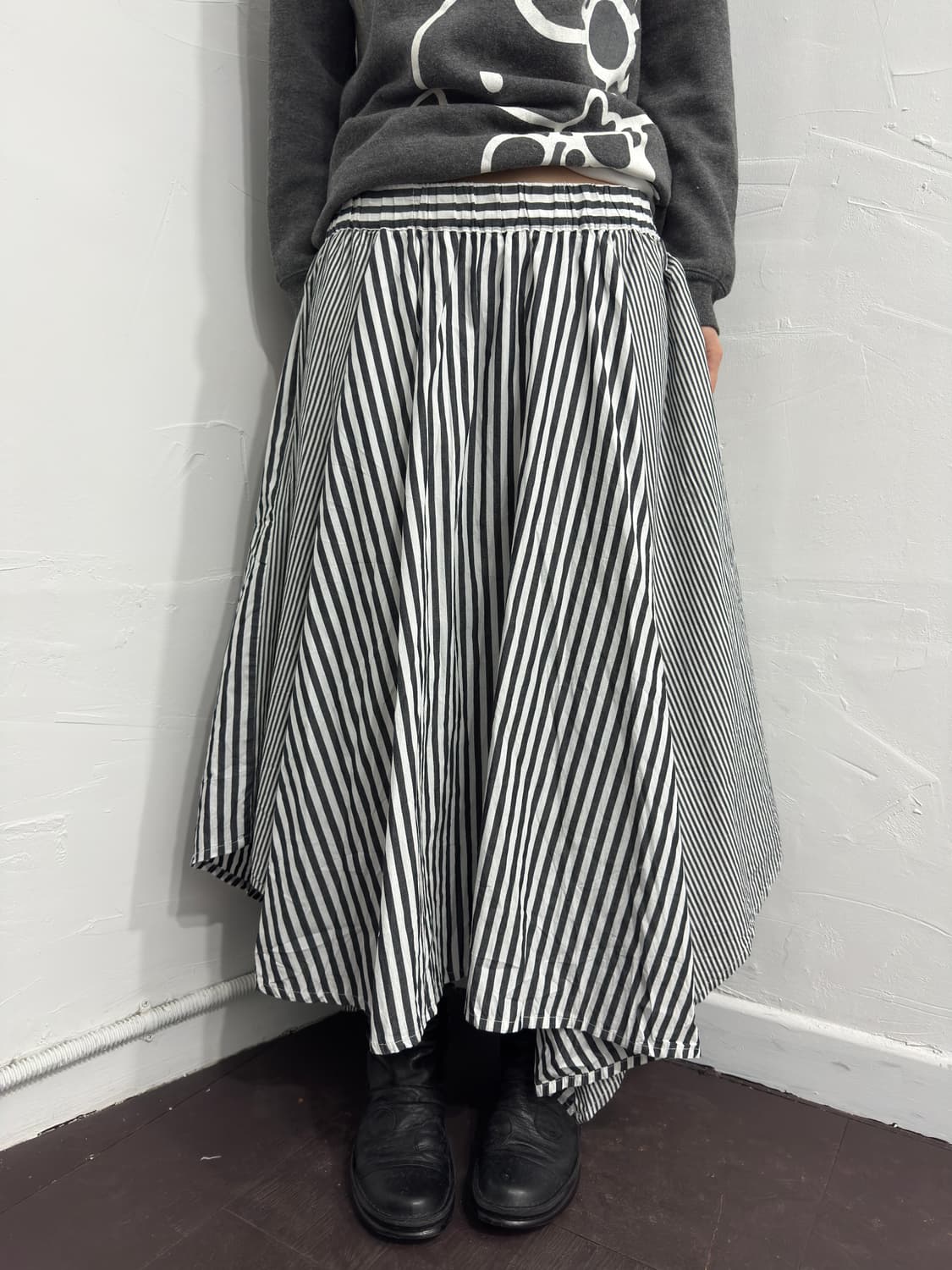 stripe design skirt 상품이미지1