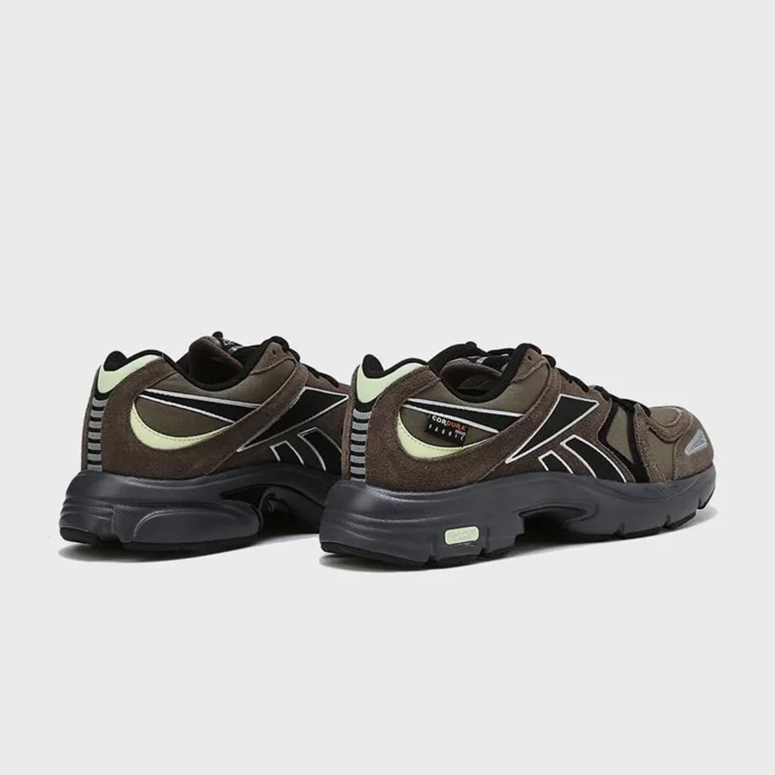 리복 프리미어 로드 플러스 VI 코듀라 245 상품이미지3