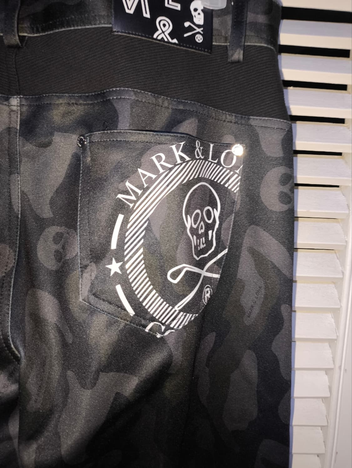 32 마크앤로나 스컬 골프웨어 바지 상품이미지6