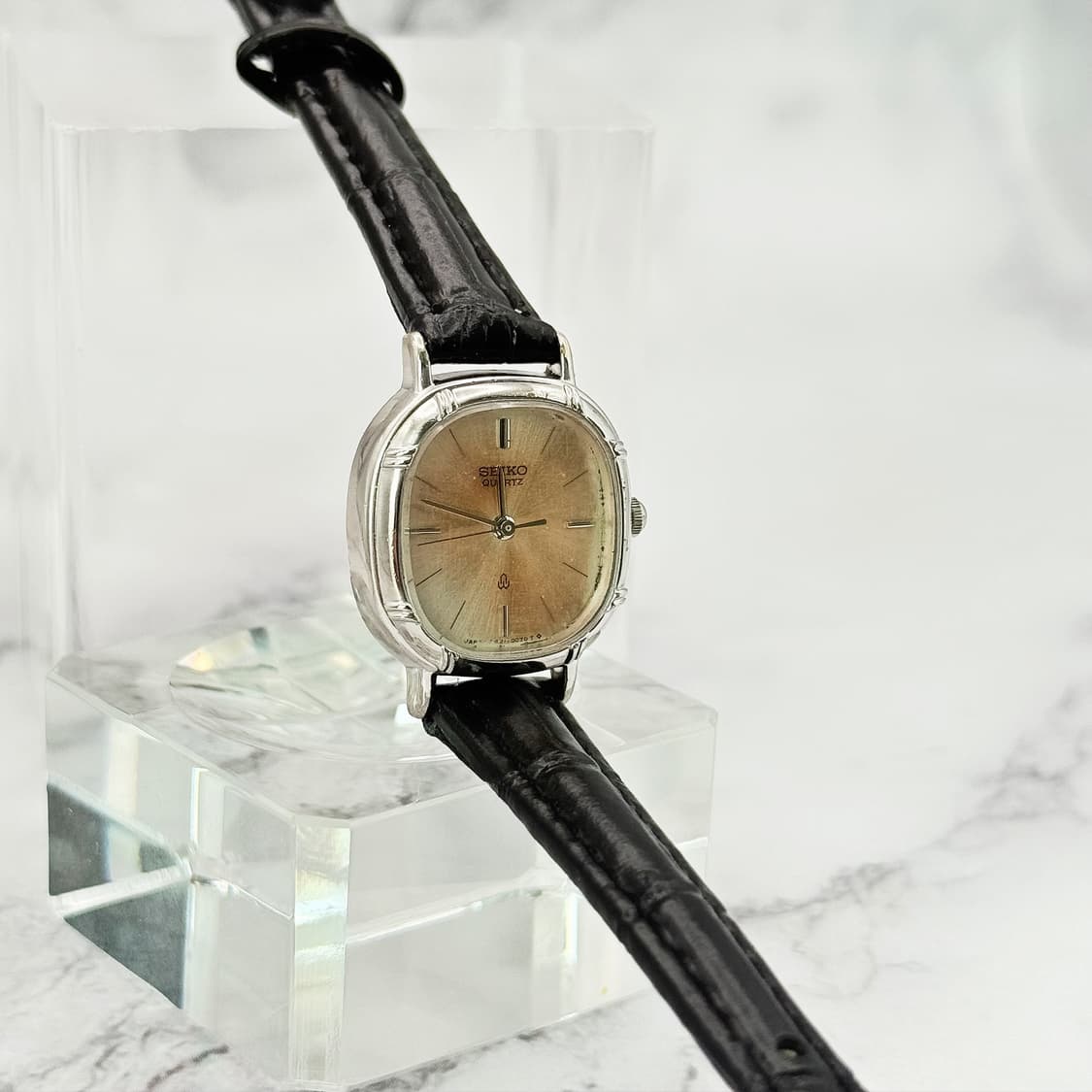 80s90s 빈티지 세이코 오벌 핑크 그라데이션 워치 상품이미지6