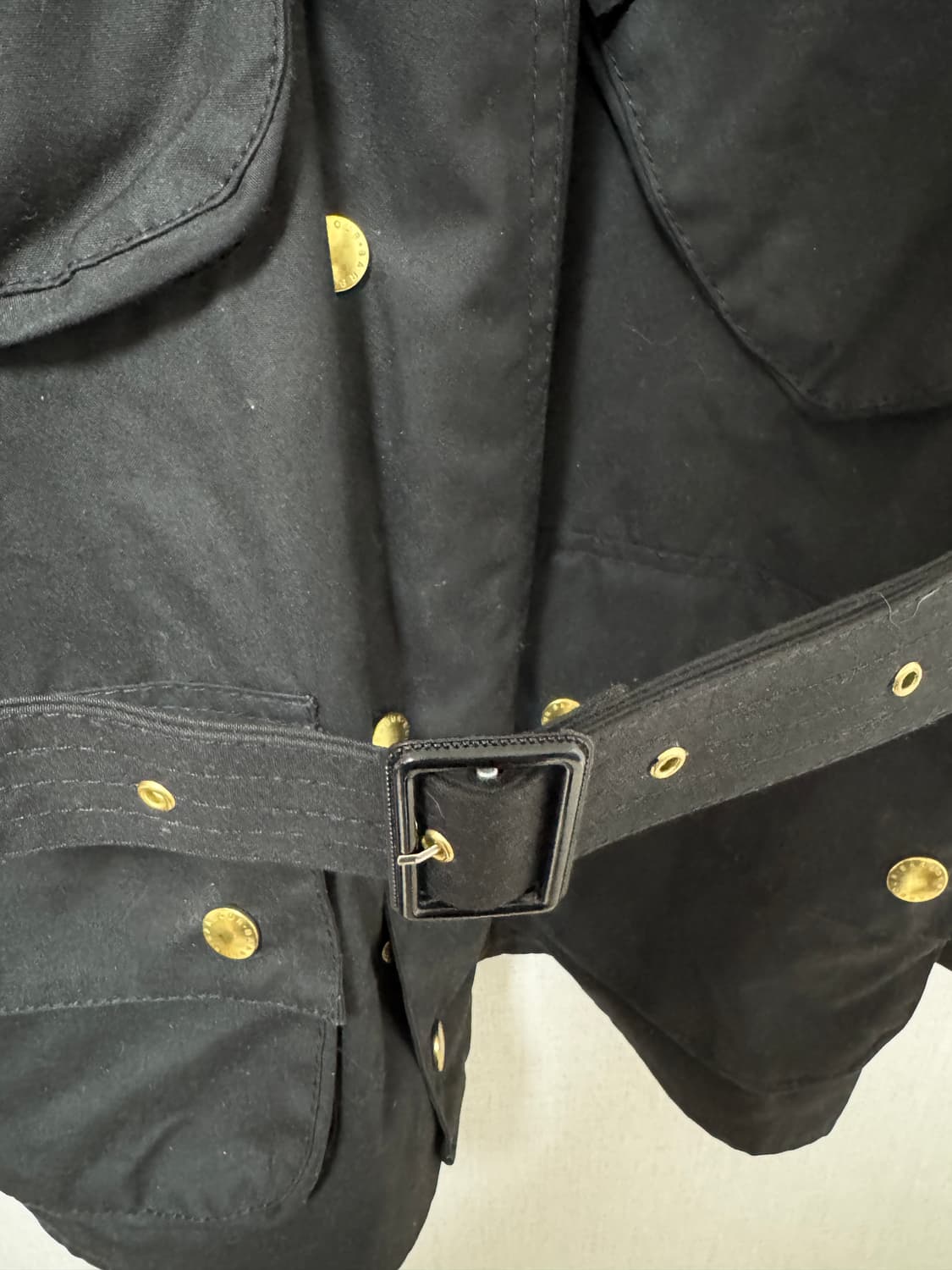 바버 인터내셔널 비왁스 코튼 자켓 네이비 상품이미지3