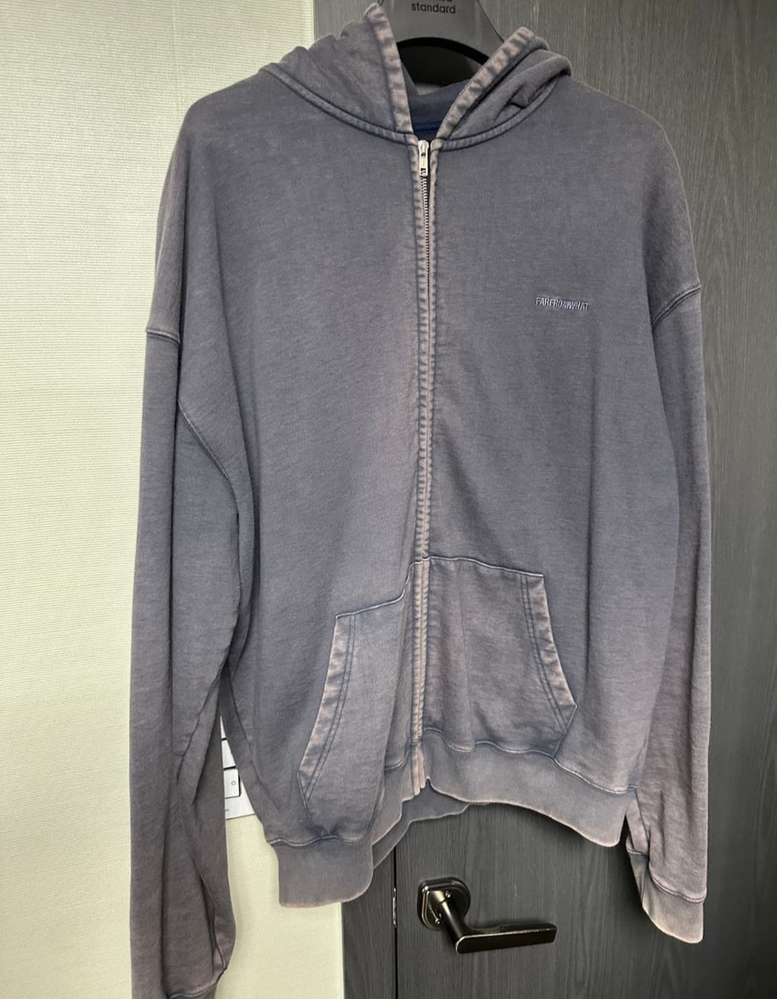 파프롬왓 후디 집업 상품이미지2