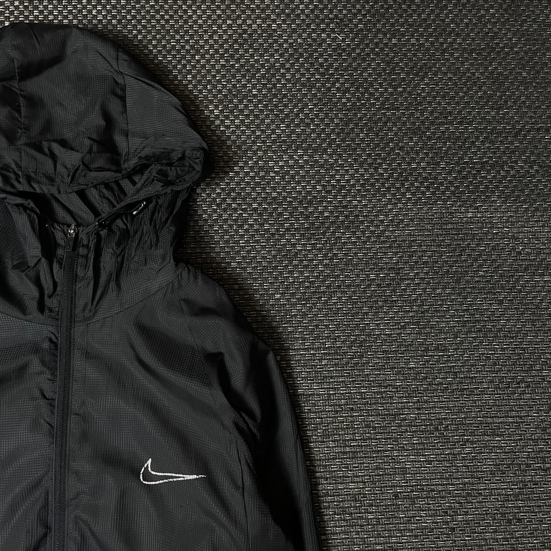 나이키 블랙 스우시 바람막이 XL 상품이미지3