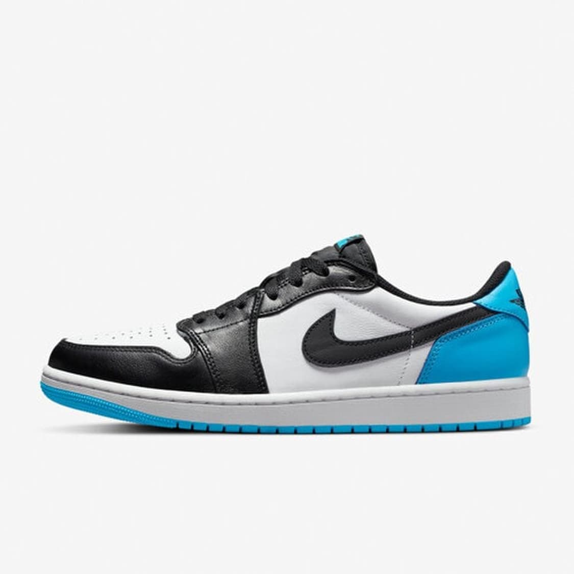 조던 1 레트로 로우 OG 블랙 앤 다크 파우더 블루 상품이미지1