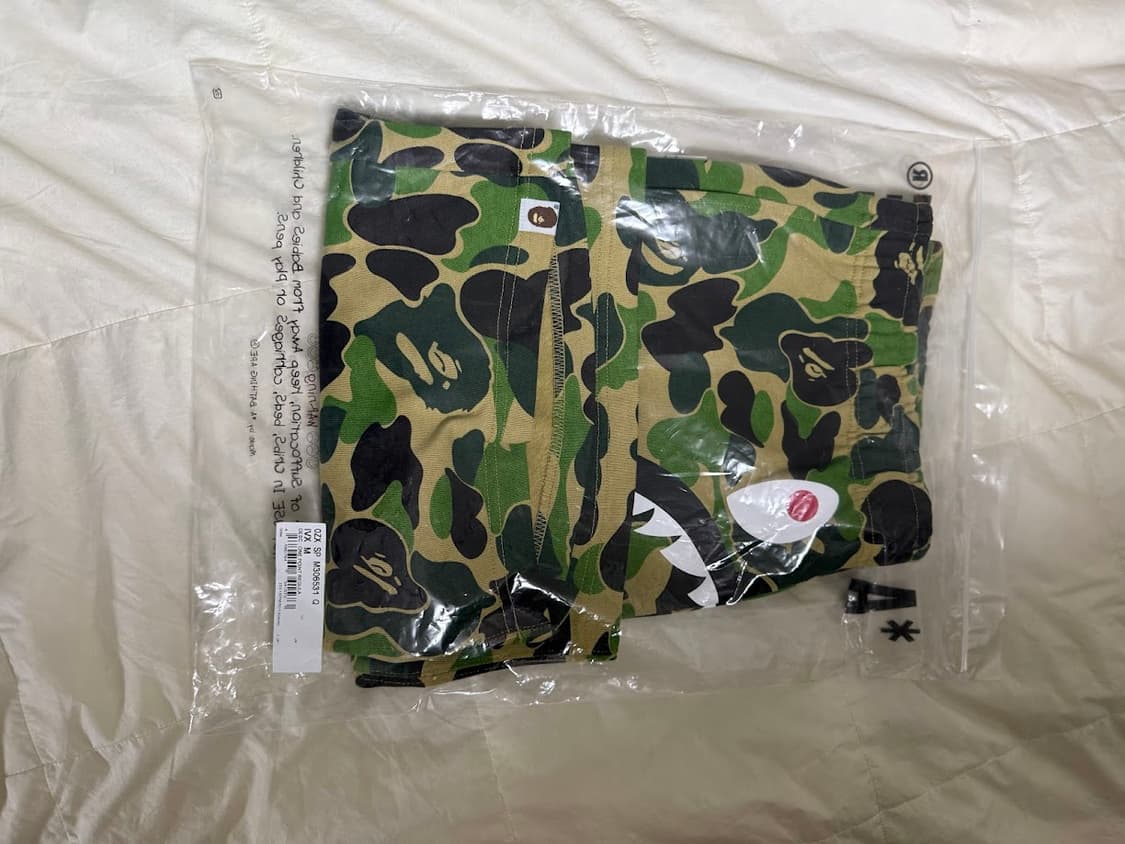 베이프 카모 샤크 스웨트 쇼츠 상품이미지2