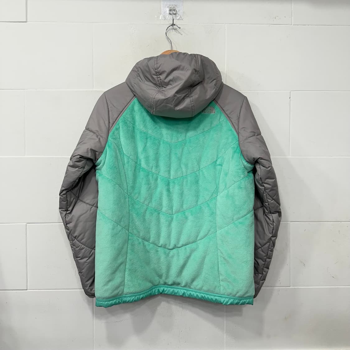 노스페이스 리버시블 후리스 패딩 상품이미지2