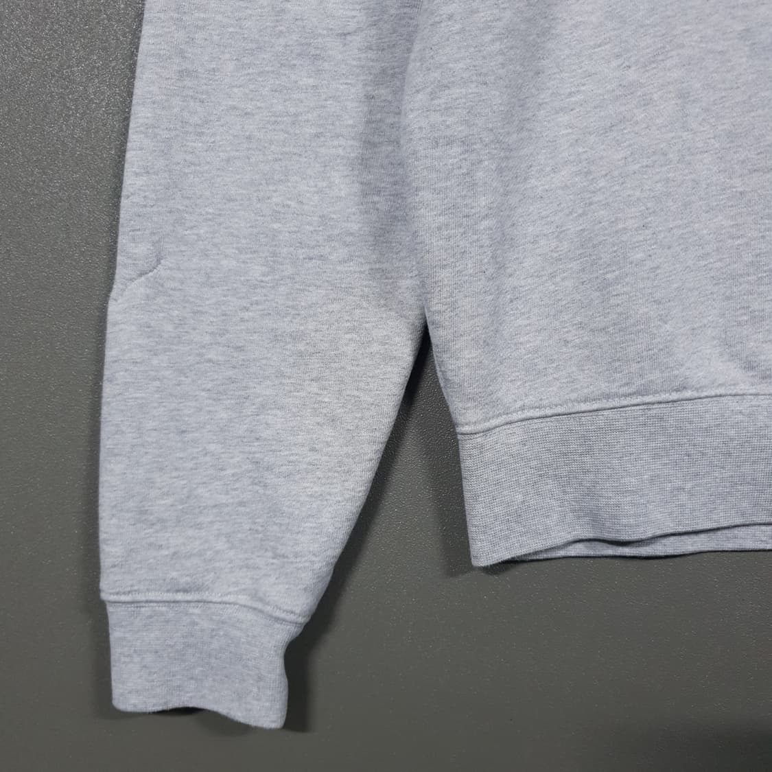 라코스테 신형 23FW 빅로고 포인트 크록 맨투맨 스웻셔츠 그레이 90 상품이미지5