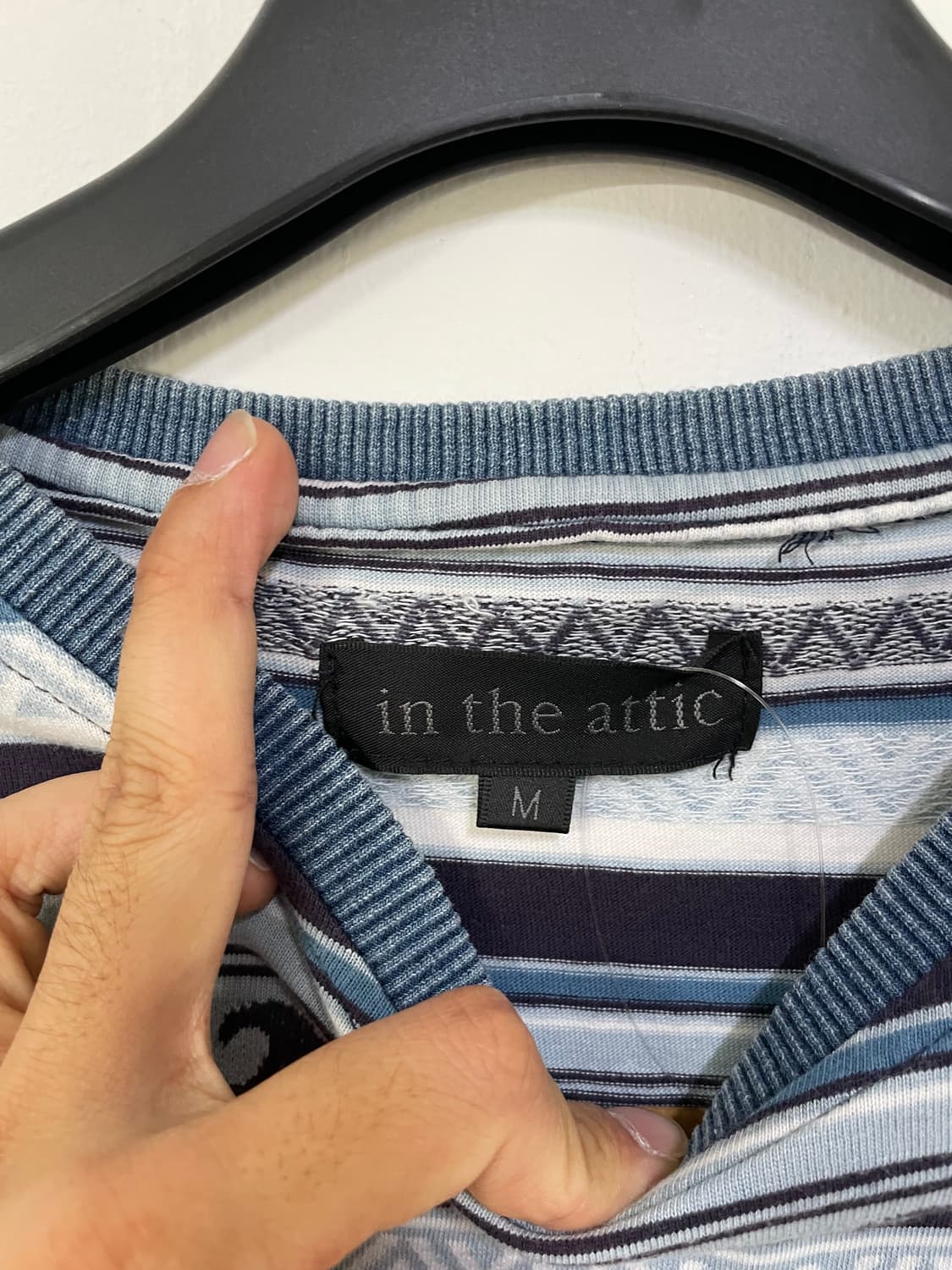 인더애틱 반팔 티셔츠 상품이미지5