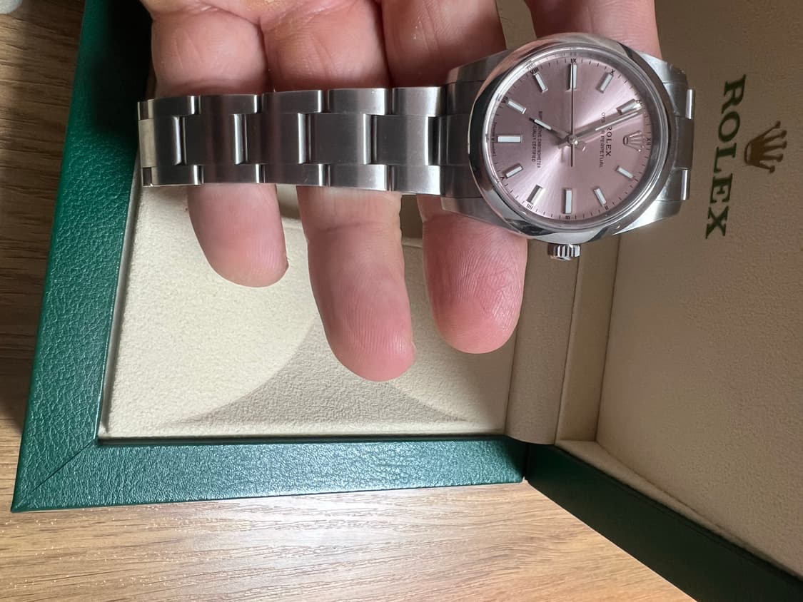 롤렉스 오이스터 퍼페추얼 34mm 124200 핑크 오이스터 상품이미지7