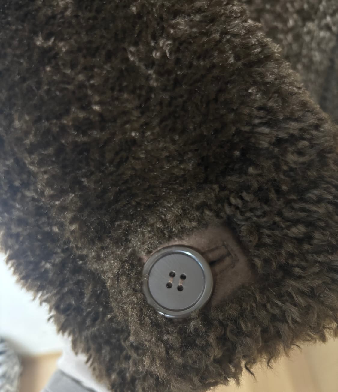 스탠드 스튜디오 퍼 재킷 상품이미지4