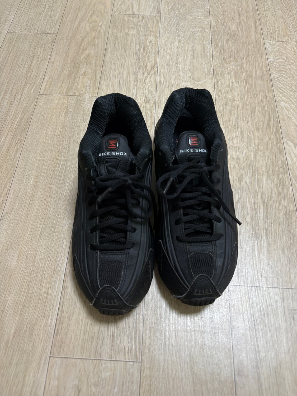 나이키 샥스 R4 블랙 240 상품이미지3