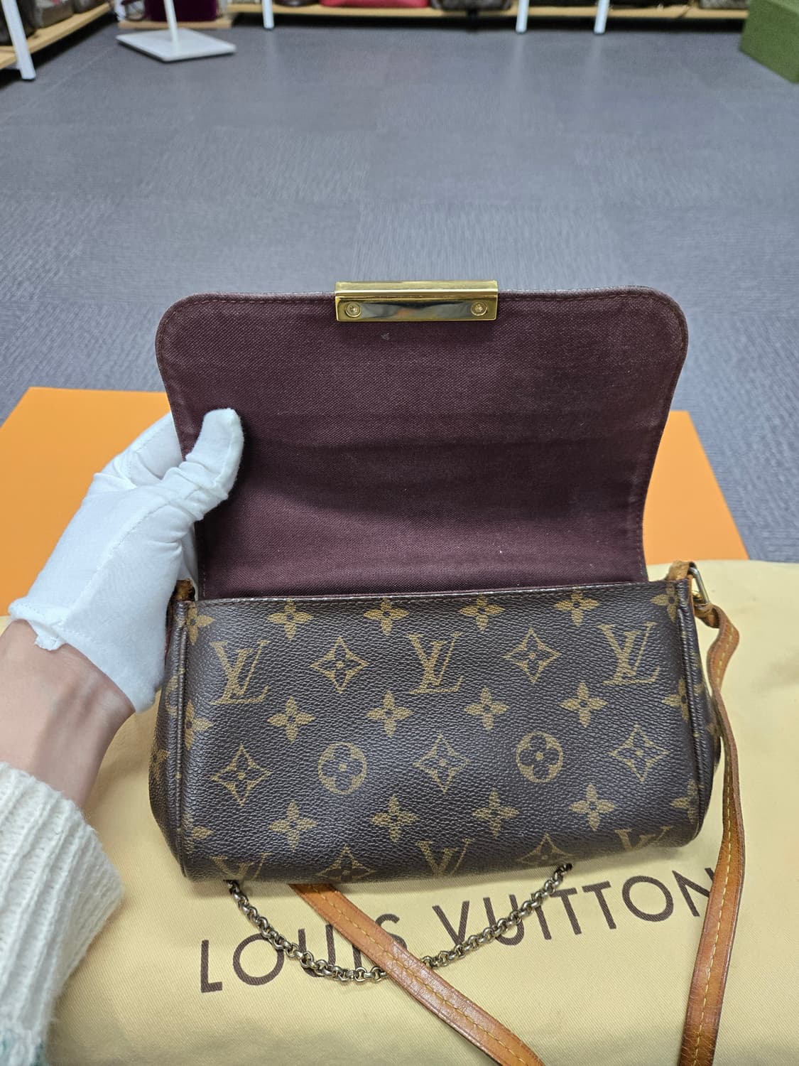 [특가][정품]루이비통 페이보릿 크로스백 상품이미지6