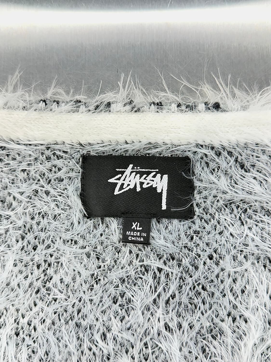 스투시 23fw 헤어리 플래드 가디건 화이트 상품이미지8