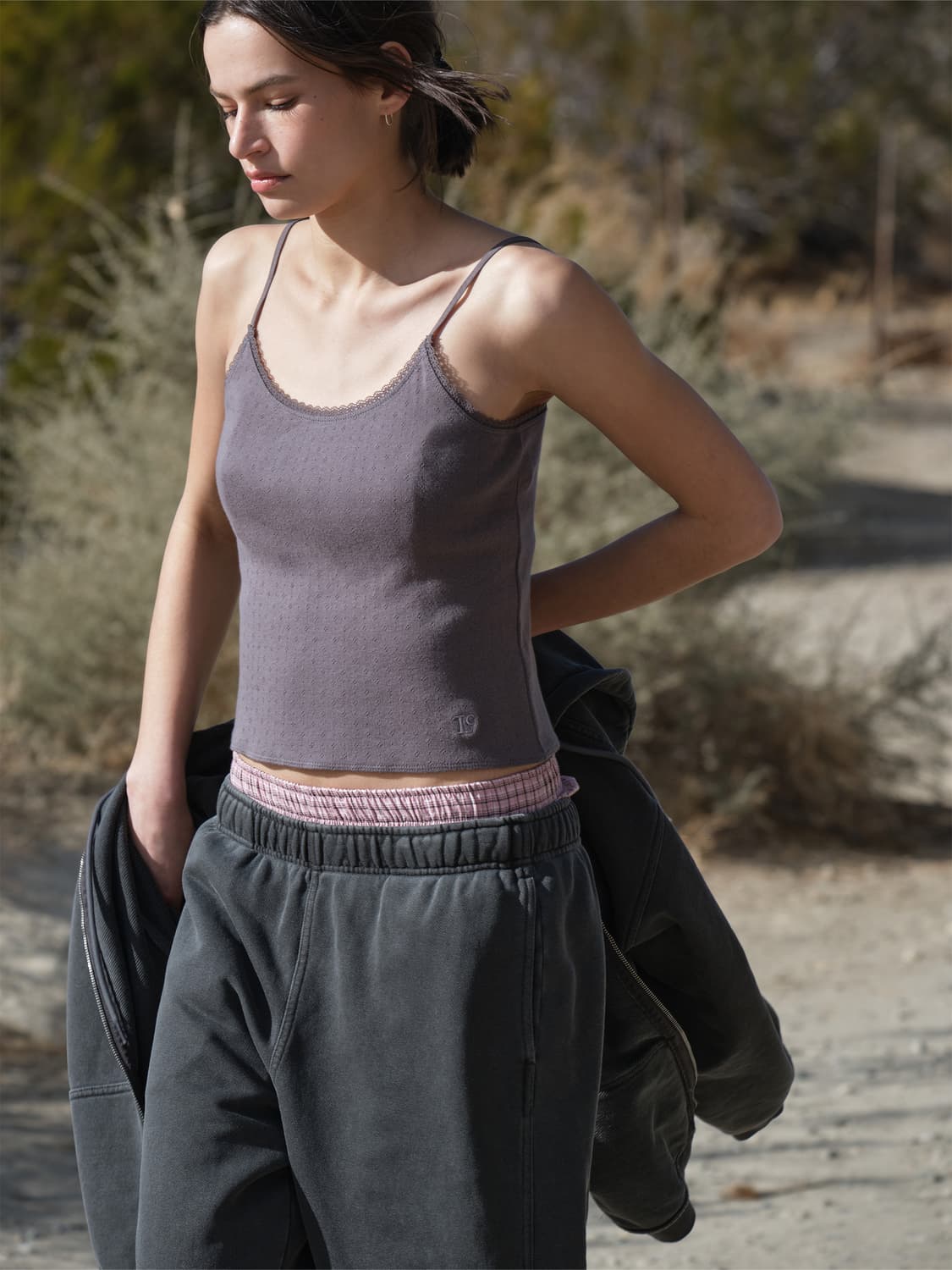 Pointell Lace Sleeveless (Charcoal) 상품이미지1