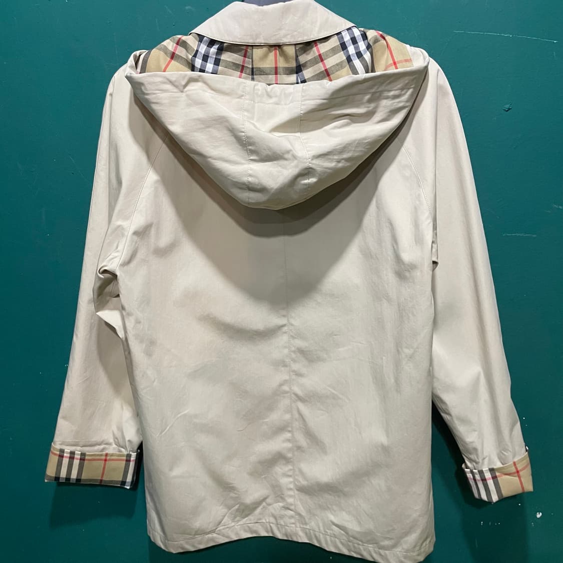 버버리 노바체크 후드 바람막이  상품이미지2