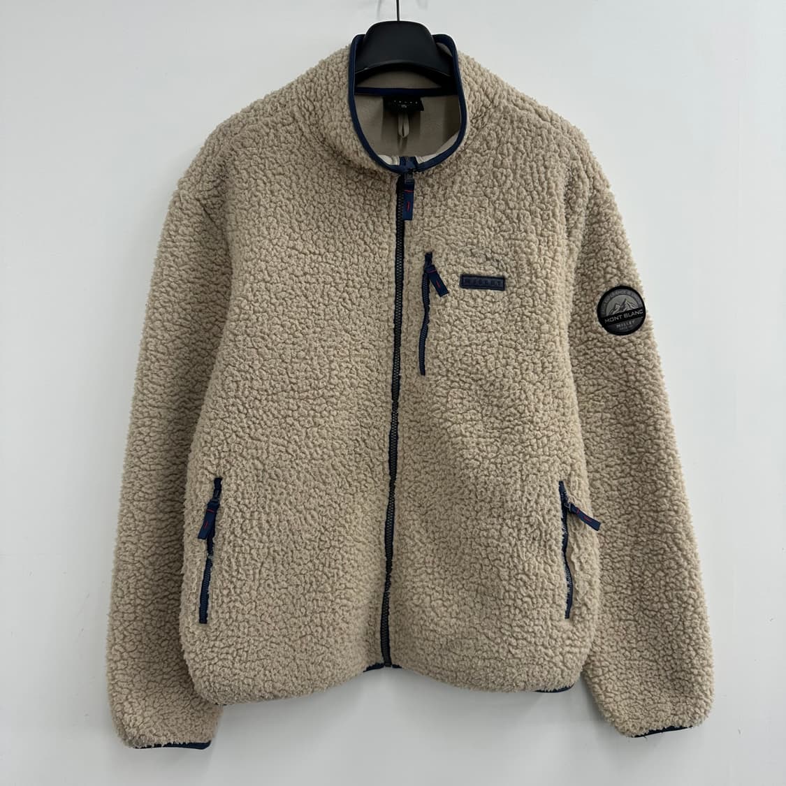 110 밀레 남자 양털 뽀글이 점퍼 상품이미지1