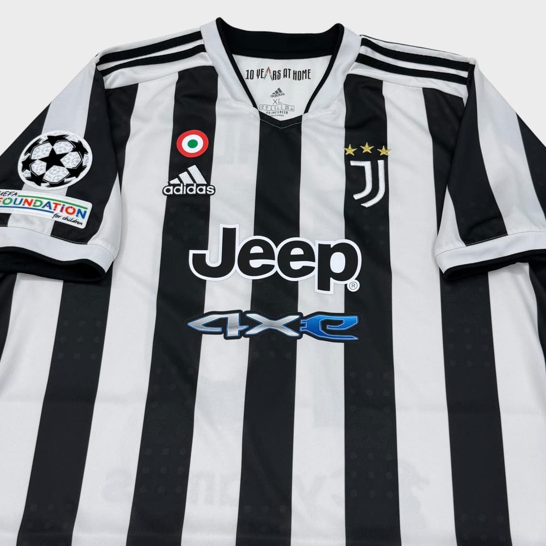 21-22 유벤투스 홈 No.10 파울로 디발라 상품이미지3