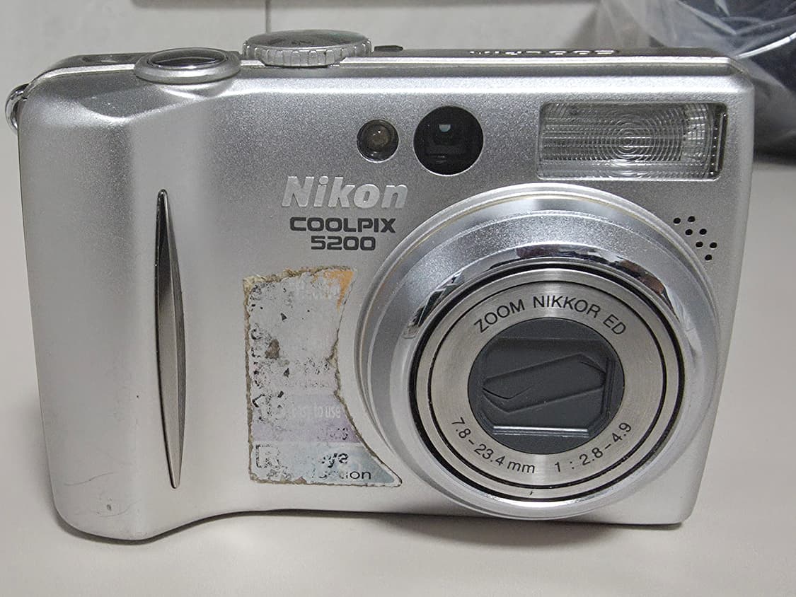 니콘 쿨픽스 5200 빈티지 디지털카메라 상품이미지1