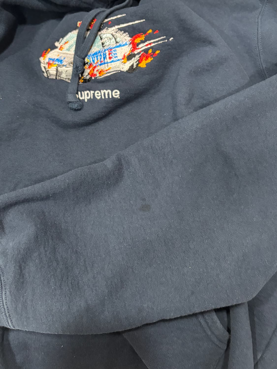 슈프림 19FW COP CAR 후드 L 상품이미지4