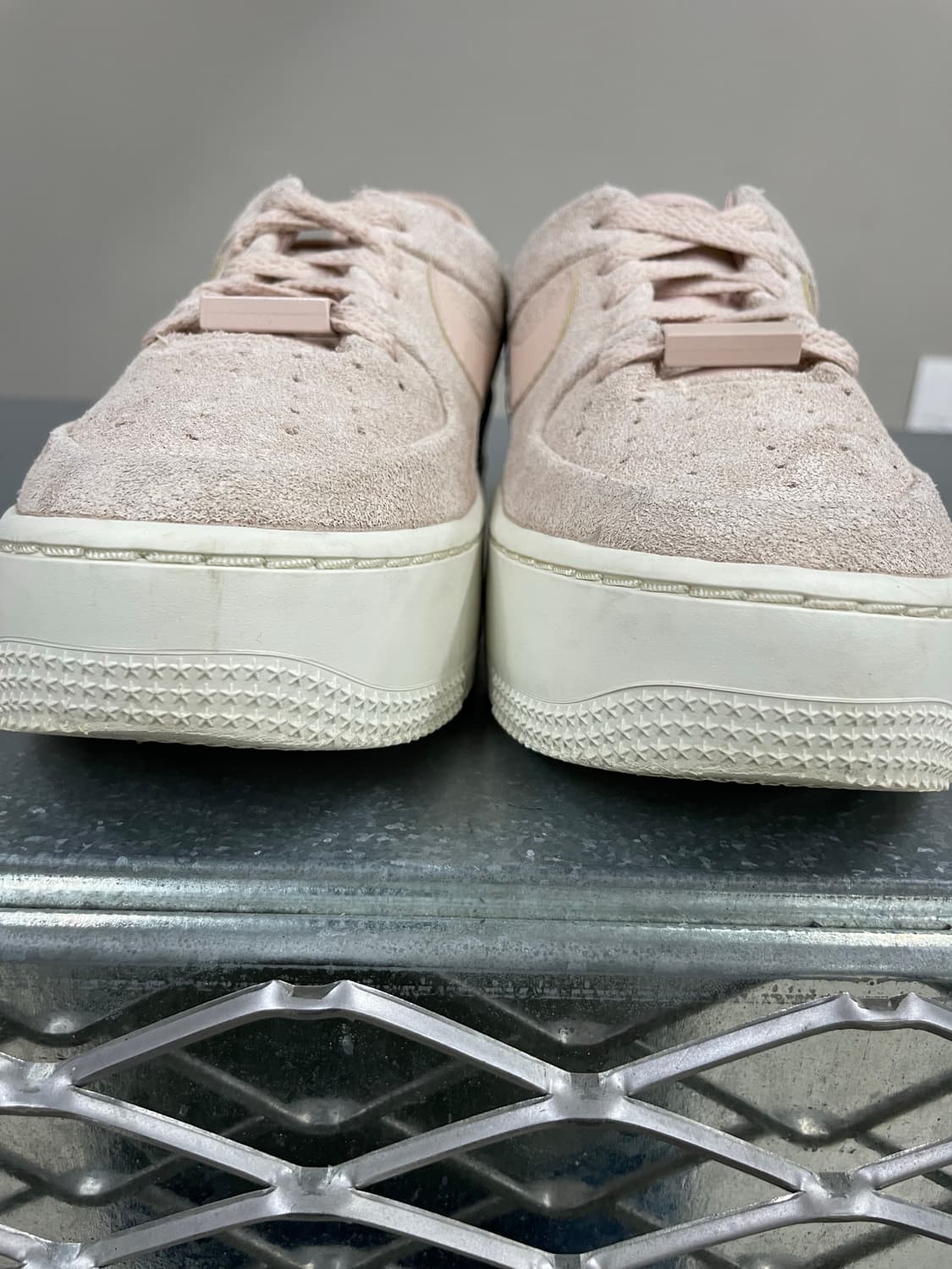 나이키 에어포스1 파티클 베이지 225  상품이미지8